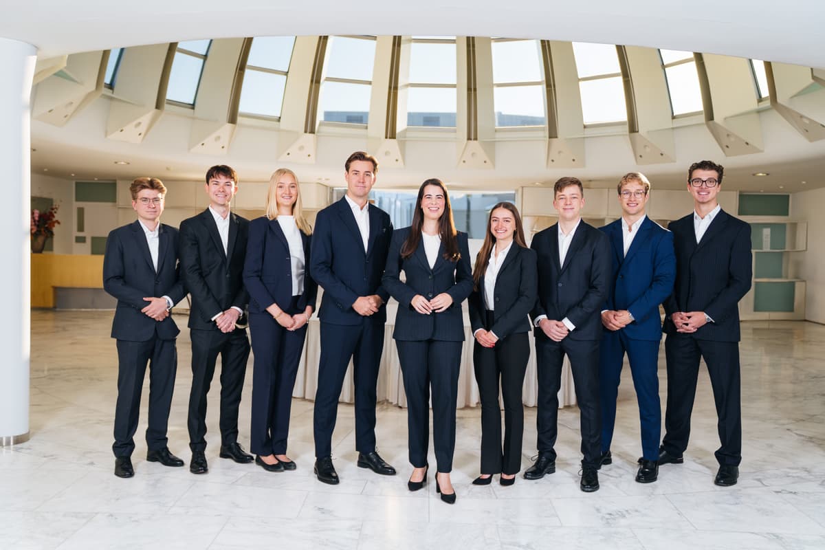 Consulting Club Team
